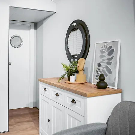 Apartament Dom Na Wodzie Lamare Tiny Boat Bydgoszcz